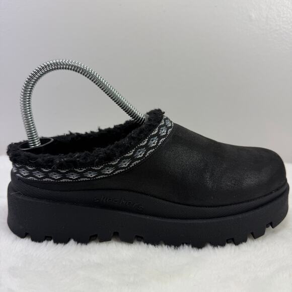 Skechers Shoes - Skechers Shindigs Comfy Hour Clogs w/ Faux Sherpa Lining – Women’s US 6